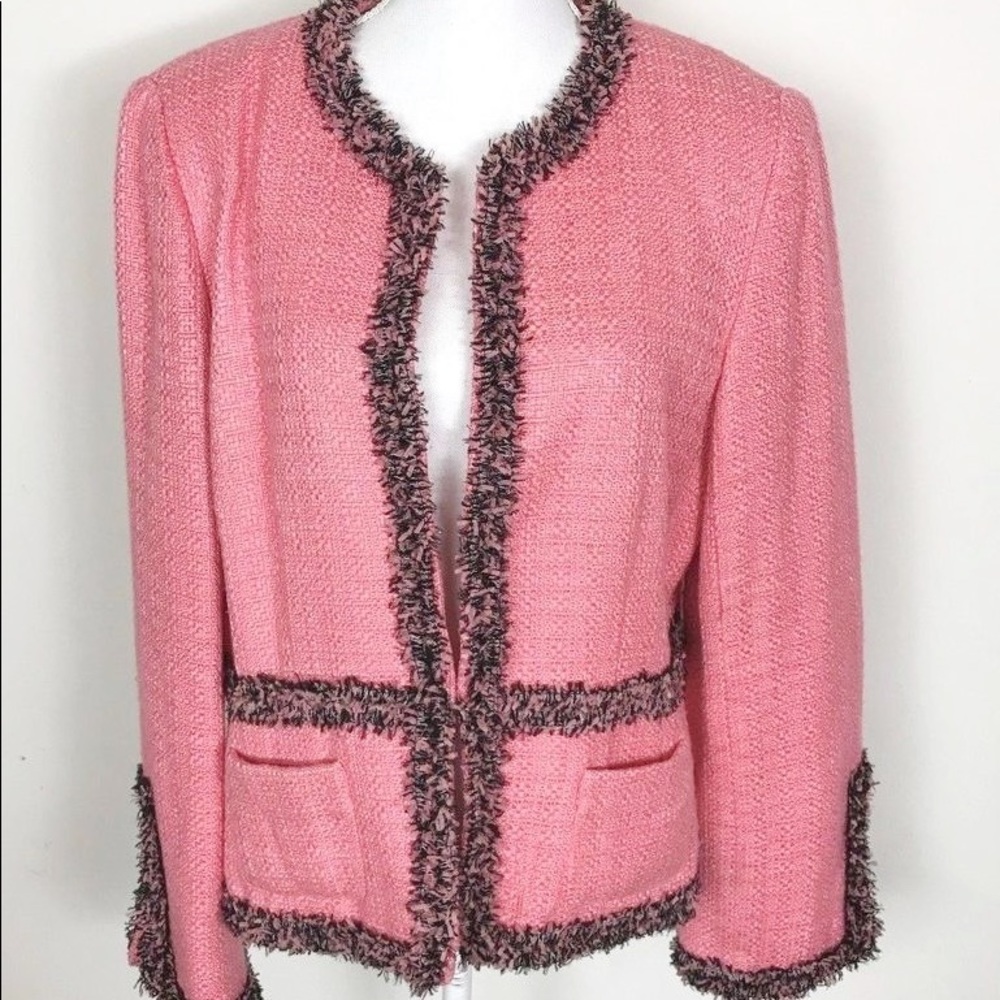 Apt. 9 pink tweed blazer size 8 with fringe